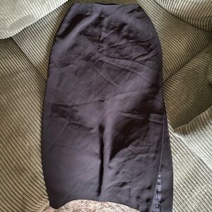 Elegant Black Pencil Skirt